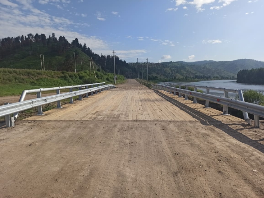 Мост возле села Толбага в Петровск-Забайкальском районе восстановили после обрушения в 2021 году